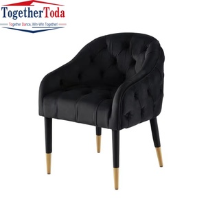 Sillón de Terciopelo de Diseño Moderno y Ligero de Lujo con Patas de Metal Negro para Comedor y Sala de Estar, para el Hogar y el Recibidor - Product Image 1