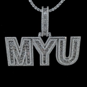Collier pendentif de luxe en argent sterling avec diamant naturel au design unique et tendance pour bijoux de mode unisexe à prix d'exportation Inde - Product Image 1