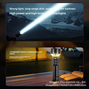 ไฟแคมป์ปิ้ง LED แบบพับได้อเนกประสงค์ รุ่นใหม่ ชาร์จไฟได้ วัสดุ ABS ความสว่างสูง กันน้ำ IP44 พกพาสะดวก 200 ลูเมน - Product Image 4