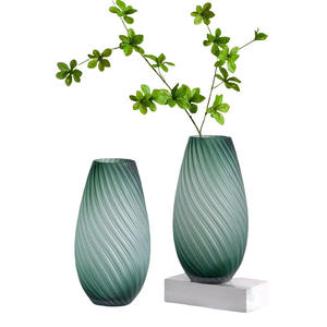 Porte-bougie, porte-cire, mini vase simple, petit vase classique, design de créateur, ornements de table à manger pour mariage, anniversaire, verre transparent - Product Image 5