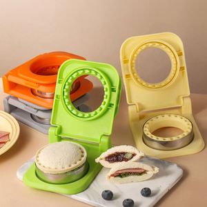 Cortador y Sellador de Sándwiches de Acero Inoxidable, Fácil de Usar para Niños, Desayuno y Almuerzo - Product Image 1