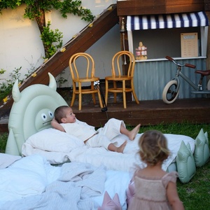 Colchón Inflable de PVC, 185*145*80 CM, Colores Verde y Rosa, para Niños, para Dormir en Interiores, Dormitorio y Campamento al Aire Libre - Product Image 6