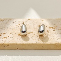Boucles d'oreilles en laiton de forme goutte d'eau haut de gamme - Accessoires luxueux et simples