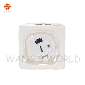 Botón de cerámica iluminado para <span class=keywords><strong>casa</strong></span> de pueblo navideño, ornamento personalizado para Navidad - Product Image 6