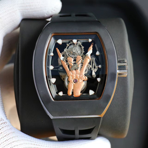 Reloj de Pulsera para Caballero, Mecánico Automático, Deportivo, con Manecillas Luminosas, Dorado Rosa, Diseño de Dedo en Roca, Fibra de Carbono Negra - Product Image 1