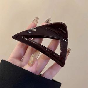 Pinza de Pelo Minimalista de Cristal Hecha a Mano, Pinza de Pelo Tipo Garra para Principios de Otoño, Pinza de Pelo de Alta Gama para Mujer, Novedad 2024, Regalo para el Cabello - Product Image 5