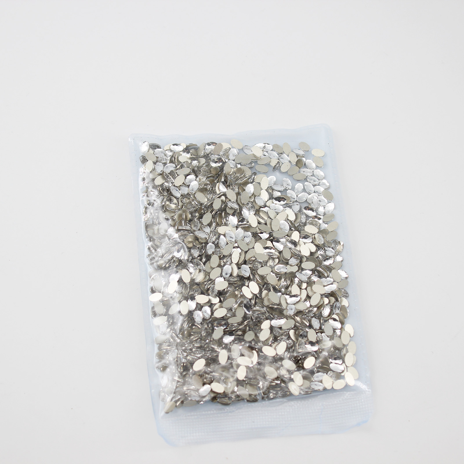 Oval 3*5mm [1440 pieces]