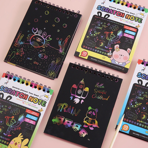 <span class=keywords><strong>Livre</strong></span> de <span class=keywords><strong>dessin</strong></span> créatif pour enfants, peinture à gratter DIY éblouissante, graffiti, carnet de <span class=keywords><strong>dessin</strong></span> avec bâtonnets en bambou - Product Image 3