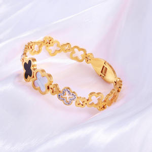 Cohen Fashion 2025 镀金不锈钢手镯 镶嵌式粗款女士四叶草锆石手链 最新设计 - Product Image 5