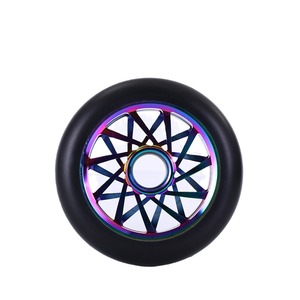 Neo Chrome 110mm Nid D'oiseau <span class=keywords><strong>Scooter</strong></span> Roues Personnalisé <span class=keywords><strong>Stunt</strong></span> <span class=keywords><strong>Scooter</strong></span> Pièces PU Matériel <span class=keywords><strong>Batterie</strong></span> Au Lithium pour Kick Scooters Nouveau Design - Product Image 5