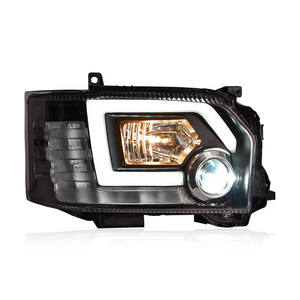 Phares de voiture pour Hiace 2014 2015 2016 2017 2018, phares LED DRL, lentille de projecteur, accessoires automobiles dynamiques - Product Image 1
