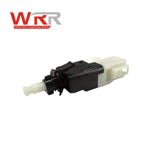 0015456709 0015459609 Interrupteur de feux stop pour Benz W203 W210 C230 E320 – Composant de contrôle du capteur de feu stop de qualité supérieure - Product Image 5