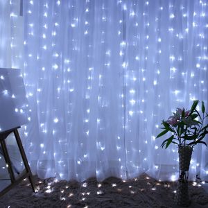 <span class=keywords><strong>Guirlande</strong></span> de lumières de Noël LED Rideau de lumières de fée en forme de glaçon 96 LED Décoration de fête de jardin de scène extérieure - Product Image 6