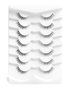 Pestañas tenues de aspecto natural de 10mm Pestañas pequeñas <span class=keywords><strong>falsas</strong></span> de tira completa Pestañas cortas para pestañas naturales con un aspecto natural - Product Image 1
