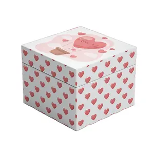 꿈꾸는 귀여운 고급 부티크 매트 라미네이션 사랑 하트 물방울 무늬 곰 패턴 뚜껑이있는 일회용 맞춤형 선물 상자