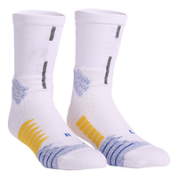 Vente en gros Chaussettes de sport Elite pour hommes Chaussettes de basket-ball avec logo personnalisé à fond éponge