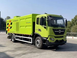 Camion balayeuse routière Dongfeng Tianjin 4x2 8 tonnes avec fonctions de lavage, pulvérisation et aspiration pour le nettoyage des routes - Product Image 5