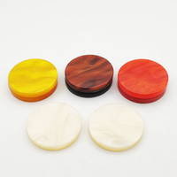 Accessoires de jeu de société en résine acrylique marbrée de luxe colorés personnalisés jetons de backgammon pièces d'échecs jetons s'il vous plaît