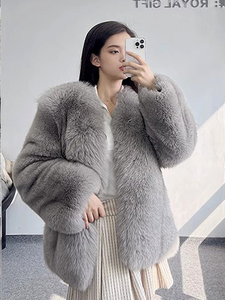 <span class=keywords><strong>Manteau</strong></span> de fourrure de renard en peau entière classique de luxe personnalisé en gros femmes <span class=keywords><strong>manteau</strong></span> de fourrure classique <span class=keywords><strong>court</strong></span> pour jeunes femmes - Product Image 5