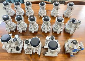 Katup Rem Udara Pengering Udara Model 9324000030 untuk Truk - Product Image 5