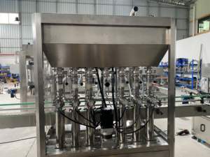 Machine de fabrication de bouteilles Xinyouc Huile sexuelle <span class=keywords><strong>pour</strong></span> hommes Machine de remplissage de liquide à piston <span class=keywords><strong>automatique</strong></span> de haute précision Pulvérisation de toilette Machine de fabrication - Product Image 5