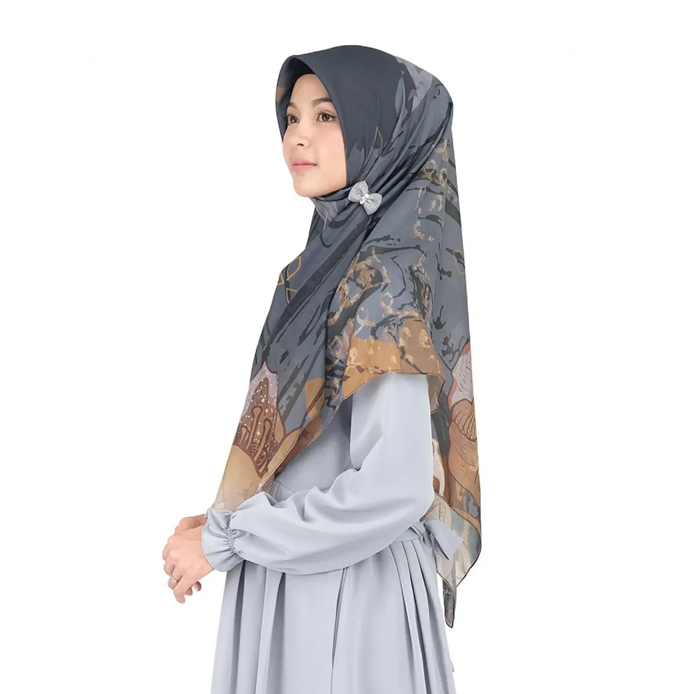 Hot sales malaysian women soft cotton viscose square scarf fashion 130*130cm premium viscose head scarves square cotton hijabs