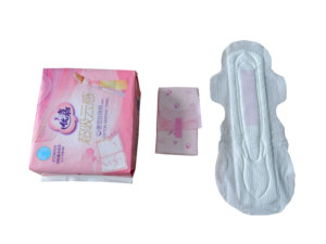 Serviette hygiénique jetable OEM en <span class=keywords><strong>film</strong></span> PE doux et respirant, avec ailettes en coton absorbant, super absorption, SAP japonais, protection anti-fuites - Product Image 3