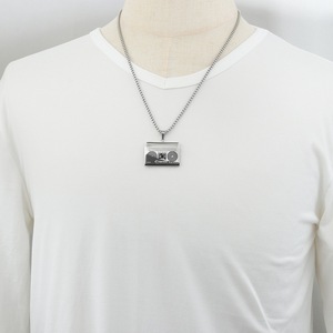 Collier pendentif Boombox en acier inoxydable pour homme Yunnique, couleur or, design géométrique, bijoux tendance FY306 pour un usage décontracté - Product Image 4