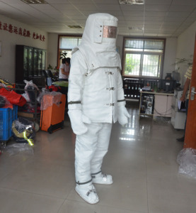 1700 Aramid Fire Resistant Firefighter Firefighting Suit High <strong>Temperature</strong> Flame Retardant Split Style Customizable Size - Product Image 1