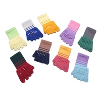 Doigts de femmes de haute qualité en gros personnalisé plancher Yoga 5 orteils anti-dérapant Grip Pilates chaussettes
