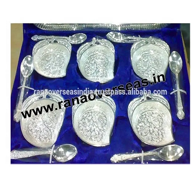 Aluminium Silver Plated Mango Shaped Bowls With Spoons And Tray For Serveware , Tableware