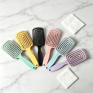 Peine de Plástico con Dientes de Nailon Suaves y Cómodos, Multicolor A805, con Logotipo Personalizable para Uso Diario en el Hogar y para Viajes - Product Image 1