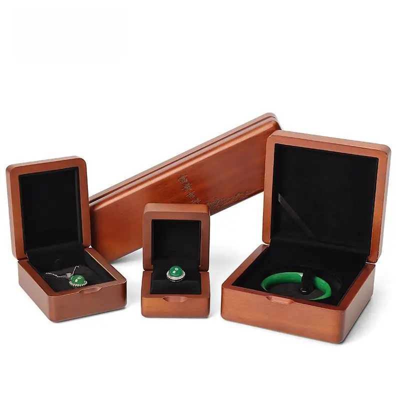 Customized Luxury Nature Glossy Lacquered Wooden Ring Box for Jewelry Earrings Pendant Storage Box Emerald Ring Solid High-End