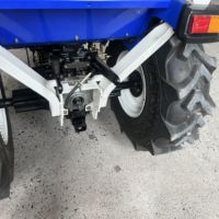 Mini tractor tractores de ruedas pequeñas 30 HP motor diésel de cuatro cilindros cambio mecánico adecuado para colinas todoterreno