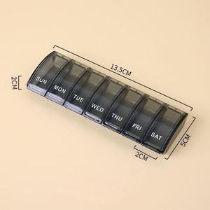 Boîte à pilules portable 7 jours en PP, organisateur hebdomadaire de médicaments avec couvercles à pression – Meilleure vente - Product Image 1