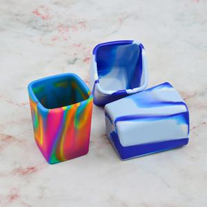 Verres à vin carrés réutilisables incassables camouflage en silicone de qualité alimentaire pour les voyages en extérieur et l'usage domestique - Product Image 2