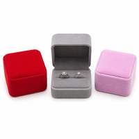 Boîte à bijoux double anneau en velours HongFa en gros, emballage cadeau personnalisé avec logo pour mariage, fiançailles, demande en mariage