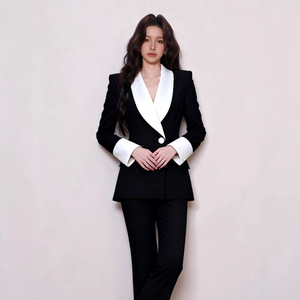 Elegante Completo da Donna con Blazer e <span class=keywords><strong>Pantaloni</strong></span> Bianco/Nero a Contrasto, Set Due Pezzi Femminile alla Moda con Bottone Singolo e Colletto a Risvolto, Vestibilità Slim - Product Image 4