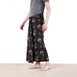 เสื้อผ้าจากกัมพูชาผ้าโสร่งผ้าบาติกพิมพ์ลาย - Product Image 4