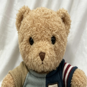 Boneka <span class=keywords><strong>Beruang</strong></span> Gaya Preppy dengan Sweater, Hewan Boneka Mini dengan Lencana Bordir, Dekorasi Meja - Product Image 4