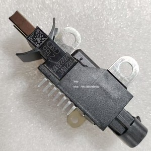 Regulador de Voltaje Original para <span class=keywords><strong>Opel</strong></span> <span class=keywords><strong>Astra</strong></span> K B16 12V, Piezas de <span class=keywords><strong>Alternador</strong></span> para Automóvil, Regulador de Voltaje 0272223105 0272223102 0126312002 para BOSCH - Product Image 3
