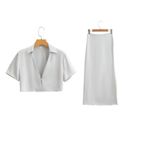 Le nouvel ensemble de mode d'ensembles de robes en satin jupe pour femmes