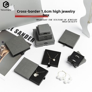 Kotak Penyimpanan Perhiasan Lapis Spons Berbahan Karton Persegi, Eksklusif Lintas Negara, untuk Cincin dan Anting - Product Image 5