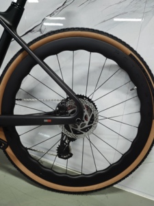 2026 TWITTER UCI 碳纤维 Gravel X 自行车 ES7000- 13S 无线变速液压碟刹 700X40C 波浪碳轮 - Product Image 3