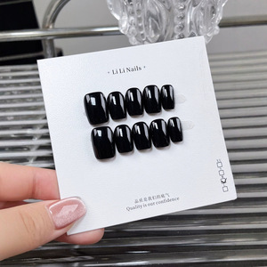 Faux ongles courts noirs classiques style gothique audacieux, 10 pièces, réutilisables, en acrylique, faits à la main, à presser, emballage en gros - Product Image 3