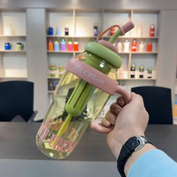Meilleure Vente 2024 Grande Gourde Sportive de Camping 1200 ML, Bouteille d'Eau en Plastique Mignonne pour Enfants avec Paille pour l'Été