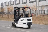 Chariot élévateur électrique compact Solreign CPD 1-1,5 tonne, mini chariot élévateur à batterie lithium-ion, hauteur de levage 6 m pour allées étroites