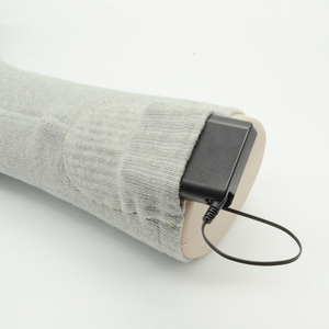 Chaussettes chauffantes thermiques douces avec un matériau respirant et confortable, parfaites pour les bureaux froids, la maison, la marche quotidienne. - Product Image 4