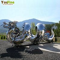 Sculpture de dragon en acier inoxydable poli à vendre