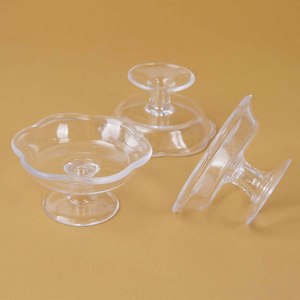 Mini tazas de plástico con base, manualidades DIY, tazas realistas para postres y pasteles, recipientes para casas de muñecas, platos con base. - Product Image 4